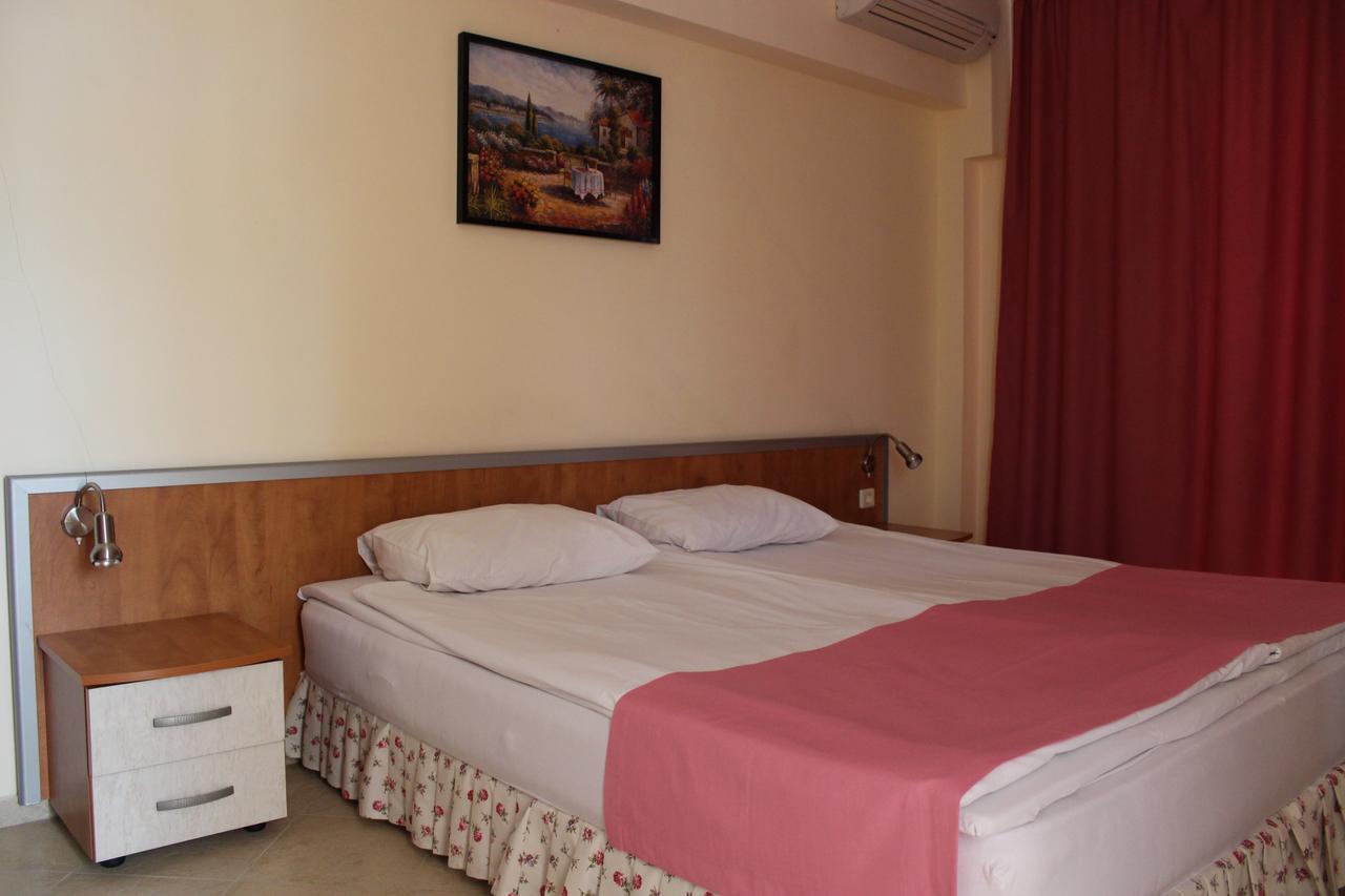 Hotel Atol Slantchev Briag Extérieur photo